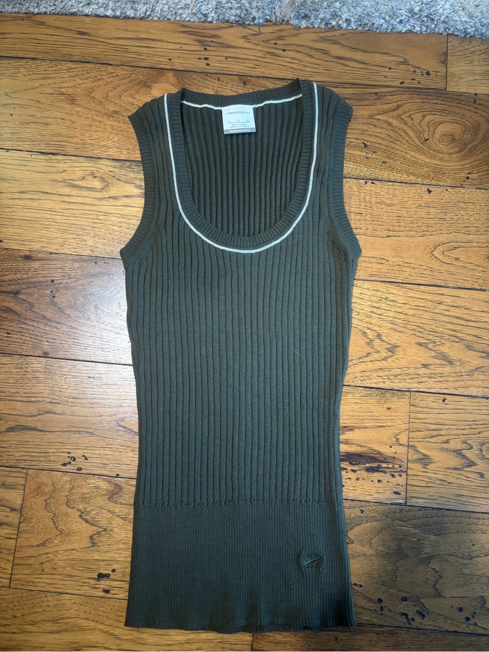 Nike Golf Ribbed Tank Sweater in Olive with Contrast Trim - Women’s Size S